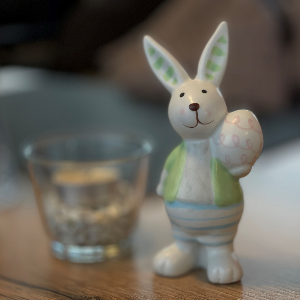 Ostern auf der Insel vs. Sretan Uskrs