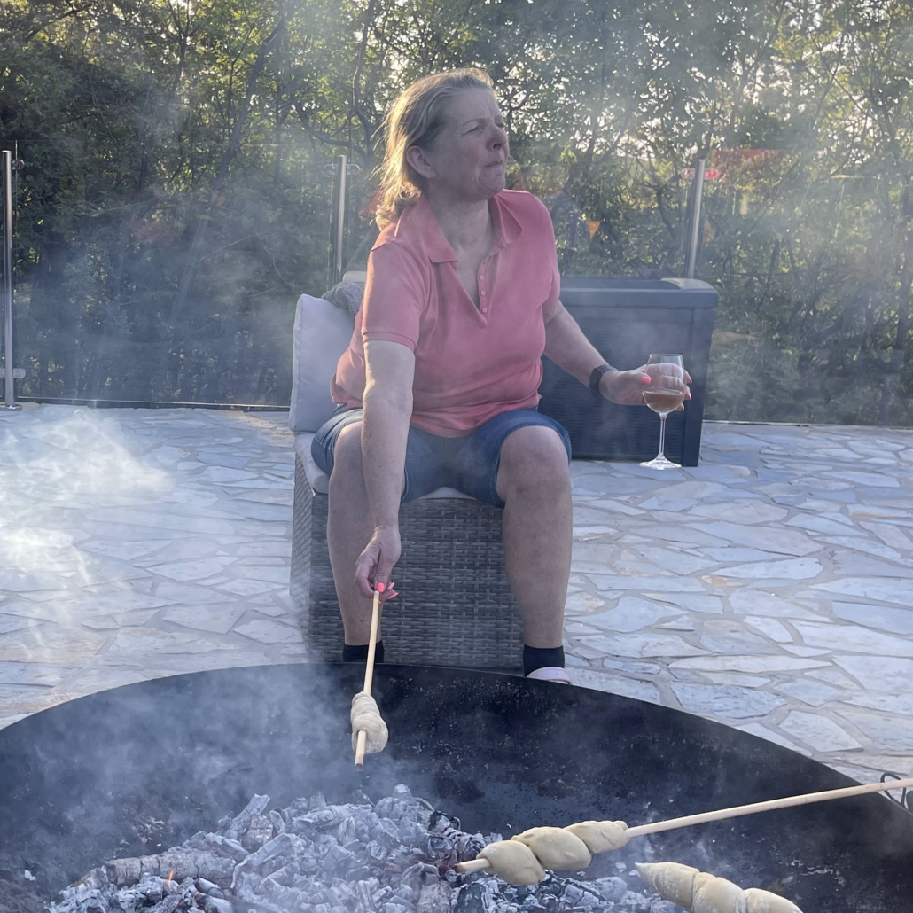 Stockbrot trifft Feuerschale